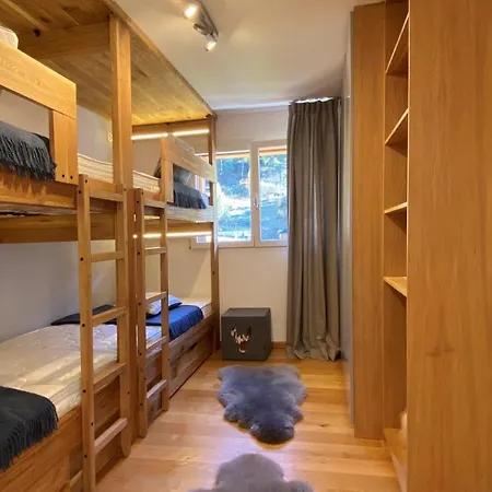 Luxury Romaine 1st Floor شقة