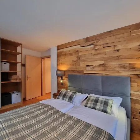 Luxury Romaine 1st Floor Lejlighed